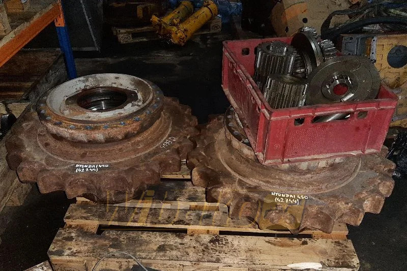 Hyundai 450LC - Final drive for Construction machinery: picture 1 Hyundai 450LC - Final drive for Construction machinery: picture 1