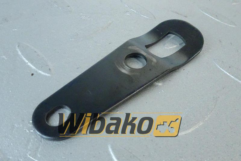 Injector holder for engine Kubota V3800 1C020-53453 - Injector for Construction machinery: picture 1 Injector holder for engine Kubota V3800 1C020-53453 - Injector for Construction machinery: picture 1