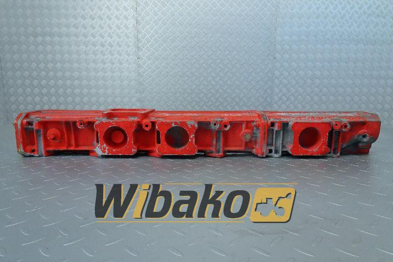 Intake manifold Deutz 04283995R - Intake manifold for Construction machinery: picture 1 Intake manifold Deutz 04283995R - Intake manifold for Construction machinery: picture 1