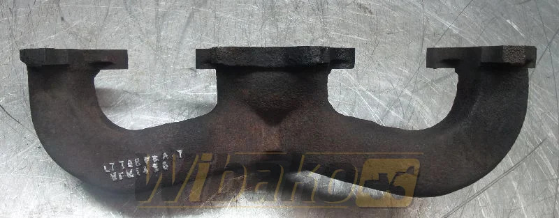 Perkins 500 - Exhaust manifold for Construction machinery: picture 1 Perkins 500 - Exhaust manifold for Construction machinery: picture 1