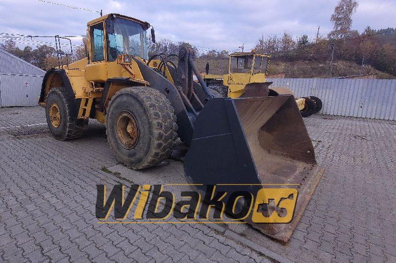 Wheel loader Volvo L180E - Wheel loader: picture 1 Wheel loader Volvo L180E - Wheel loader: picture 1