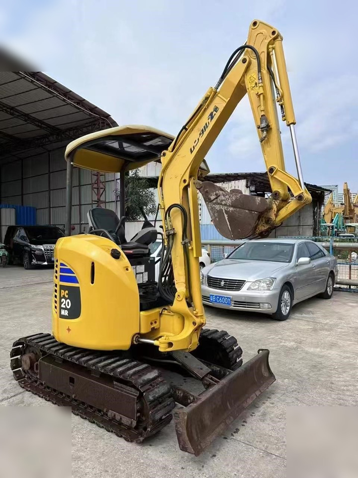 KOMATSU PC20MR - Mini excavator: picture 1 KOMATSU PC20MR - Mini excavator: picture 1