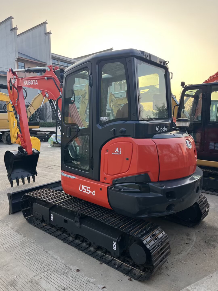 KUBOTA U55-4 - Mini excavator: picture 3 KUBOTA U55-4 - Mini excavator: picture 3