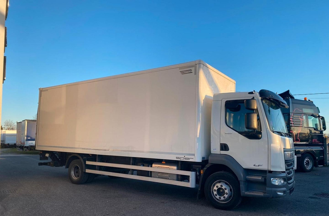 DAF LF 260 FA 2021 CASSONE E SPONDA CARICATRICE - Box truck: picture 4 DAF LF 260 FA 2021 CASSONE E SPONDA CARICATRICE - Box truck: picture 4