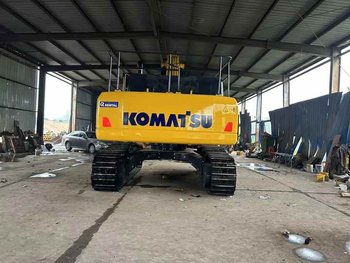 90% New KOMATSU PC450-8 Used Excavator Mining Construction Excavators, Strong Power, Low Price, and Very Good Quality - Crawler excavator: picture 3 90% New KOMATSU PC450-8 Used Excavator Mining Construction Excavators, Strong Power, Low Price, and Very Good Quality - Crawler excavator: picture 3