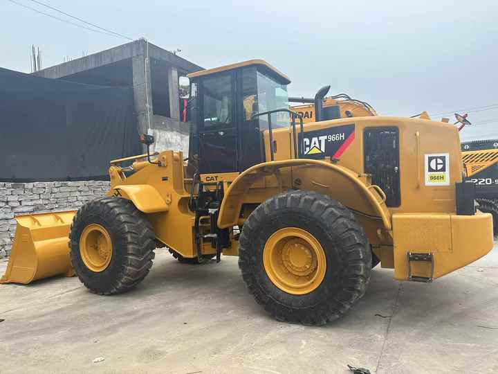 98%New Loaders Cat 966H High Efficiency Wheel Loader Cat 966H Powerful Chinese Made Front Loader Road Machine - Wheel loader: picture 4 98%New Loaders Cat 966H High Efficiency Wheel Loader Cat 966H Powerful Chinese Made Front Loader Road Machine - Wheel loader: picture 4