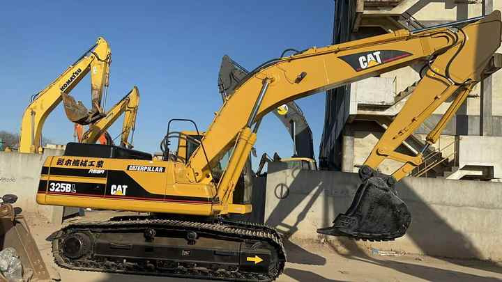 Best-selling CAT Excavator Cat325BL 320BL Imported From Japan Engineering Construction Machinery Cat 325BL Excavator - Crawler excavator: picture 4 Best-selling CAT Excavator Cat325BL 320BL Imported From Japan Engineering Construction Machinery Cat 325BL Excavator - Crawler excavator: picture 4