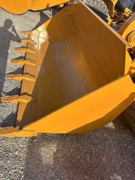 CAT brand 950h wheel loader on sale used cat 950 966 loader 18tons front wheel loader in stock - Bulldozer: picture 4 CAT brand 950h wheel loader on sale used cat 950 966 loader 18tons front wheel loader in stock - Bulldozer: picture 4