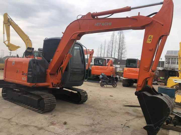 Cheap Price Hitachi ZX60 Used Excavator for Sale Used 6 Tons Hitachi Mini Excavator with Good Performance - Excavator: picture 5 Cheap Price Hitachi ZX60 Used Excavator for Sale Used 6 Tons Hitachi Mini Excavator with Good Performance - Excavator: picture 5