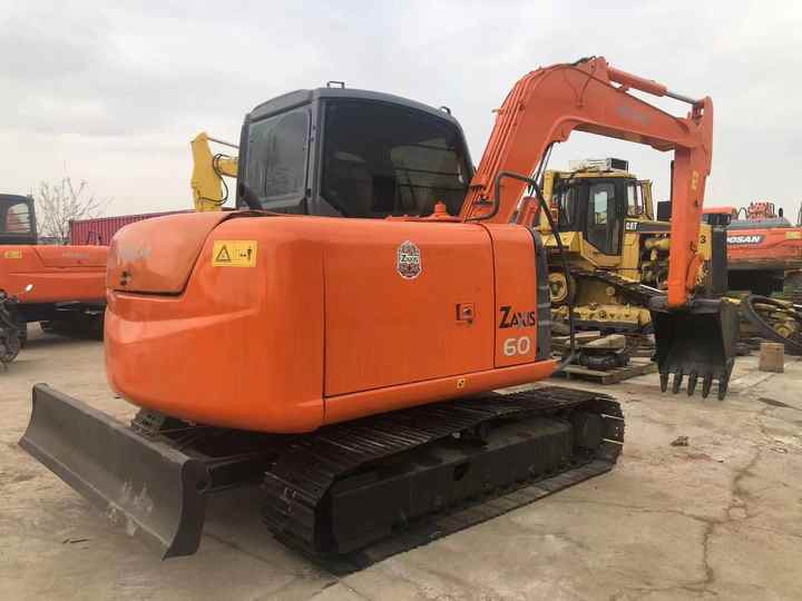 Cheap Price Hitachi ZX60 Used Excavator for Sale Used 6 Tons Hitachi Mini Excavator with Good Performance - Excavator: picture 4 Cheap Price Hitachi ZX60 Used Excavator for Sale Used 6 Tons Hitachi Mini Excavator with Good Performance - Excavator: picture 4