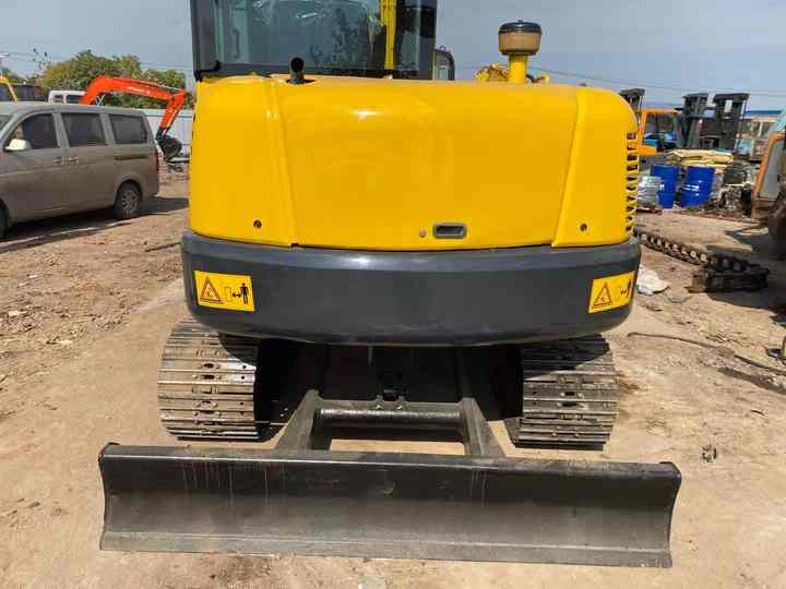 Crawler excavator Cheap Used Komatsu PC56 Crawler Excavator with High Efficiency Used Heavy Machinery Komatsu P56 Digger Cheap for Sale [ Copy ]: picture 6