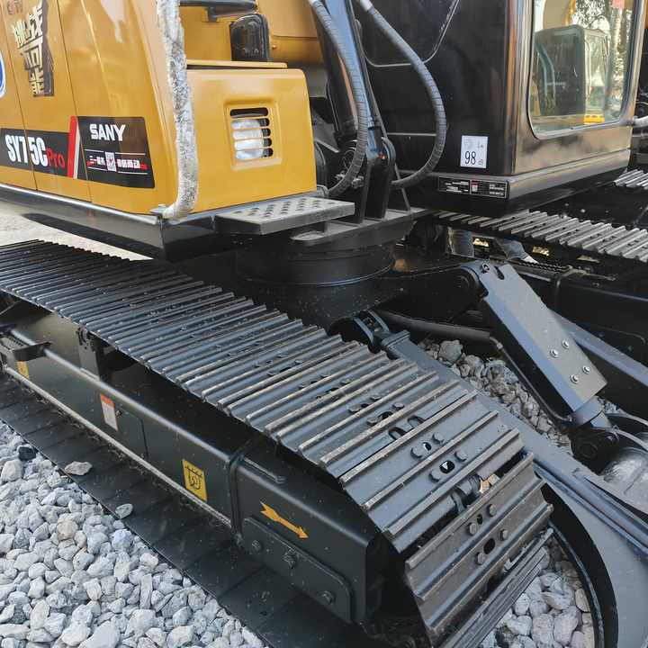 China Brand Used Sany Sy75c Mini Excavator 6ton Crawler Earth Digger Machine for Sale - Mini excavator: picture 3 China Brand Used Sany Sy75c Mini Excavator 6ton Crawler Earth Digger Machine for Sale - Mini excavator: picture 3