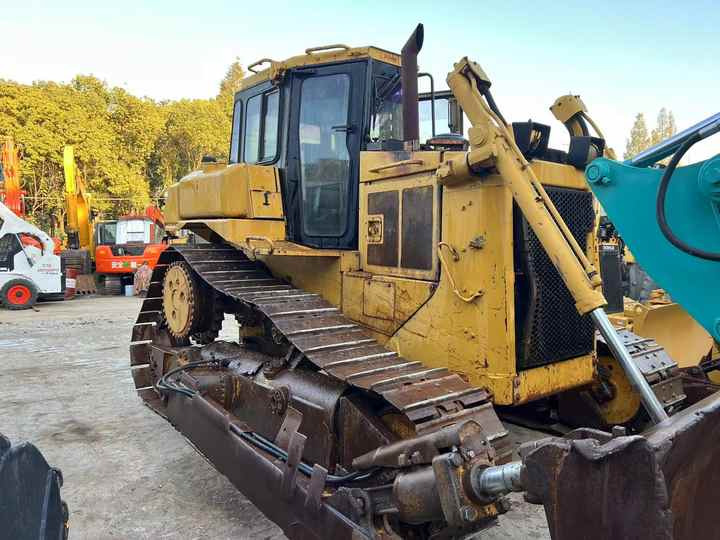 Good Condition D6h Mini Bulldozer New Crawler Bulldozer with Parts Price Bulldozers - Bulldozer: picture 5 Good Condition D6h Mini Bulldozer New Crawler Bulldozer with Parts Price Bulldozers - Bulldozer: picture 5