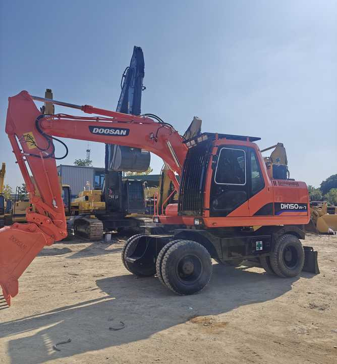 Good Condition Original Doosan DH150w-7 Wheel Excavator 15 Tons Used Doosan Dh150w-7 Excavator Used Wheel Excavator for Sale - Excavator: picture 5 Good Condition Original Doosan DH150w-7 Wheel Excavator 15 Tons Used Doosan Dh150w-7 Excavator Used Wheel Excavator for Sale - Excavator: picture 5