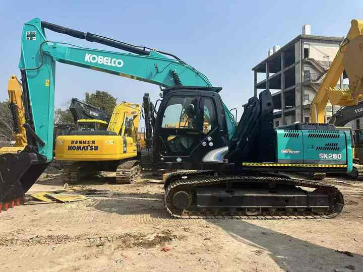 High Crawler Construction Equipment Excavator Used Kobelco Sk200-8 Sk200-10 Used Second Hand Excavator With Retractable Cab - Crawler excavator: picture 2 High Crawler Construction Equipment Excavator Used Kobelco Sk200-8 Sk200-10 Used Second Hand Excavator With Retractable Cab - Crawler excavator: picture 2