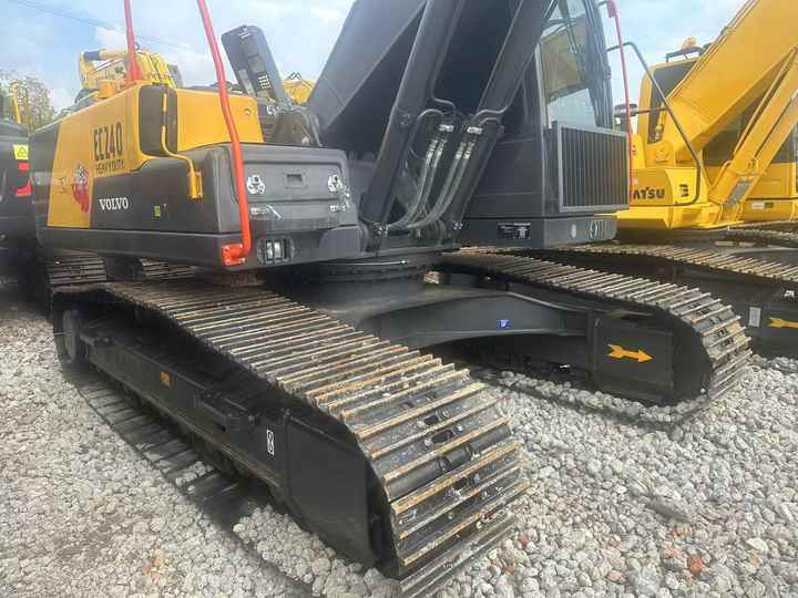 High Quality volvo EC240 Construction Machinery Low Hours 21ton Used volvo Excavator for Sale - Crawler excavator: picture 2 High Quality volvo EC240 Construction Machinery Low Hours 21ton Used volvo Excavator for Sale - Crawler excavator: picture 2
