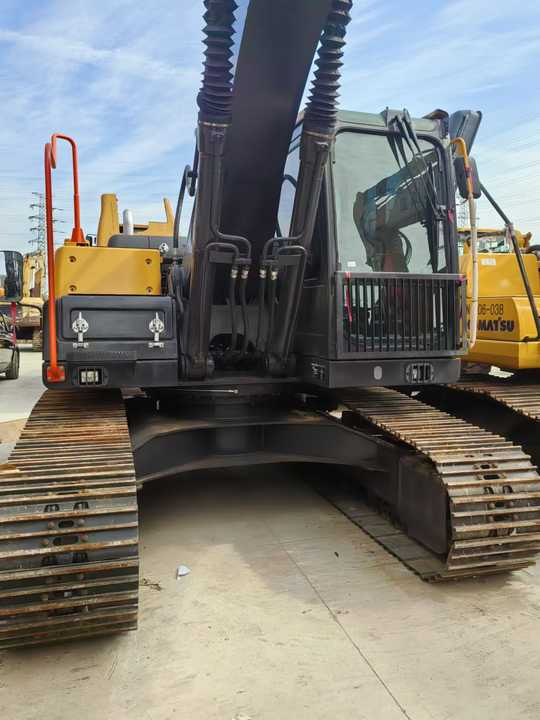Crawler excavator Hot Selling  volvo Brand  Ec210 20tons Excavator in Stock  Used Korea Brand volvo Ec210 240 290 Excavator for Sale [ Copy ]: picture 6