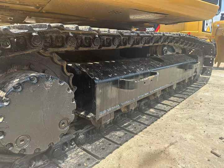 Leasing of  Low Working Time CAT 312D2 Excavator Caterpillar Used 15ton Cat312D2 No Reviews yet [ Copy ] Low Working Time CAT 312D2 Excavator Caterpillar Used 15ton Cat312D2 No Reviews yet [ Copy ]: picture 6