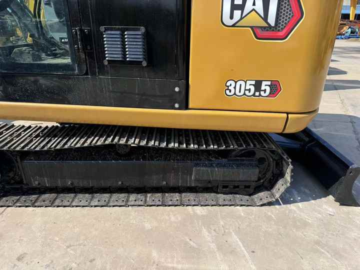 Mini Cat Brand Cat 305 Small Excavator in Stock Used Mini Excavator CAT305.5E2 CAT306 CAT307 CAT308 With Good Condition - Mini excavator: picture 4 Mini Cat Brand Cat 305 Small Excavator in Stock Used Mini Excavator CAT305.5E2 CAT306 CAT307 CAT308 With Good Condition - Mini excavator: picture 4