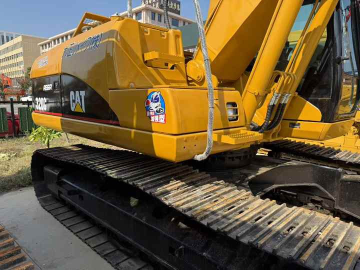 New Arrival Cat Brand 320c Excavator in Highly Configured on Hot Sale Used Cat 320b 320c 320d 330d 336d Medium Excavator Sale - Crawler excavator: picture 2 New Arrival Cat Brand 320c Excavator in Highly Configured on Hot Sale Used Cat 320b 320c 320d 330d 336d Medium Excavator Sale - Crawler excavator: picture 2