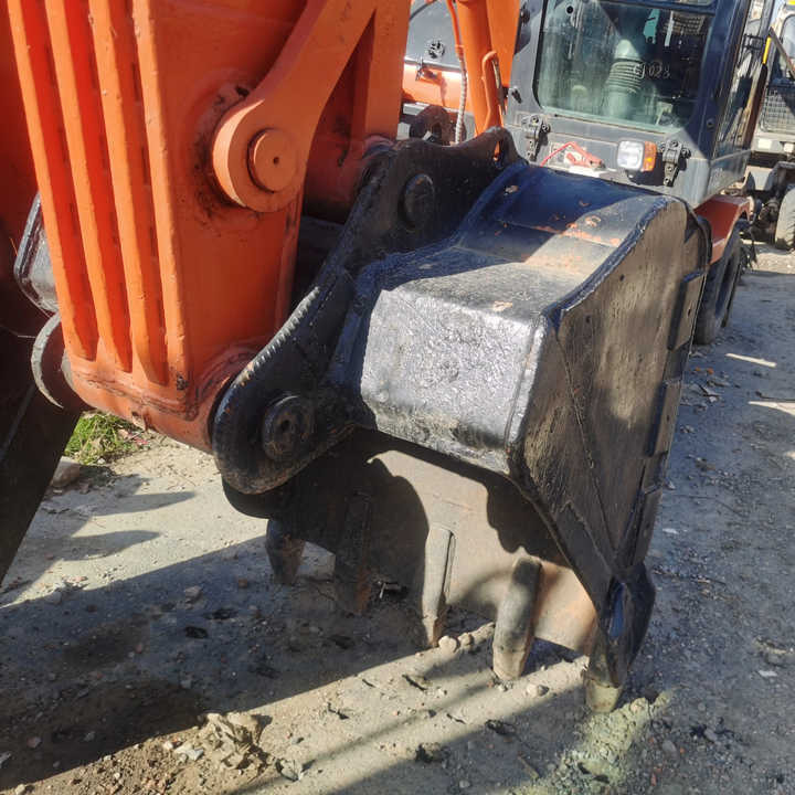 Original Second-hand Doosan DH150w-7 Excavator Is in Good Condition Strong and Simple Maintenance - Excavator: picture 4 Original Second-hand Doosan DH150w-7 Excavator Is in Good Condition Strong and Simple Maintenance - Excavator: picture 4
