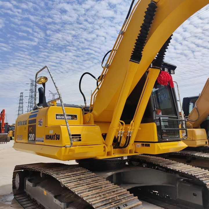PC200-8 Low Working Hour Second Hand 20 Ton Excavator Komatsu Pc200-8 Crawler Excavator Used Komatsu Excavator PC200-8N1 - Excavator: picture 5 PC200-8 Low Working Hour Second Hand 20 Ton Excavator Komatsu Pc200-8 Crawler Excavator Used Komatsu Excavator PC200-8N1 - Excavator: picture 5