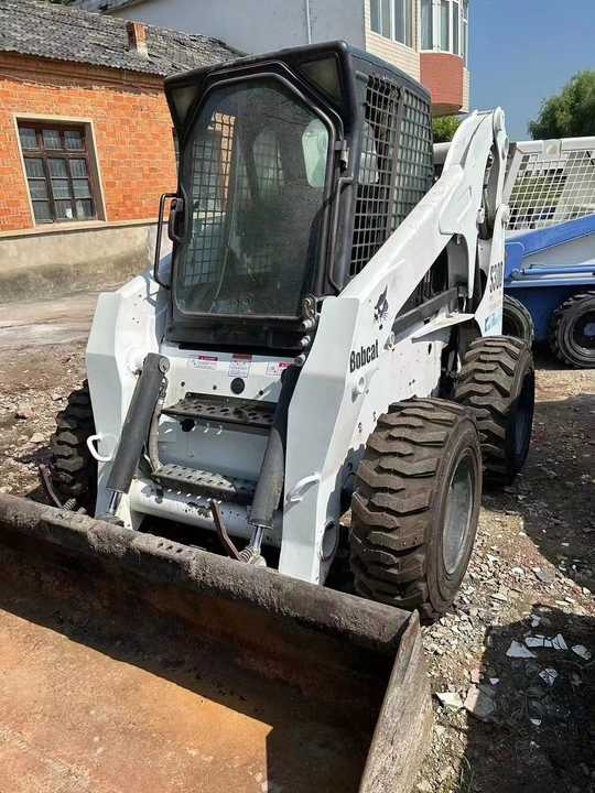 Used Bob Cat Bob Cat S300 Used Skid Steer Wheel Loader Multifunctional Track Loaders Bobcat - Wheel loader: picture 2 Used Bob Cat Bob Cat S300 Used Skid Steer Wheel Loader Multifunctional Track Loaders Bobcat - Wheel loader: picture 2