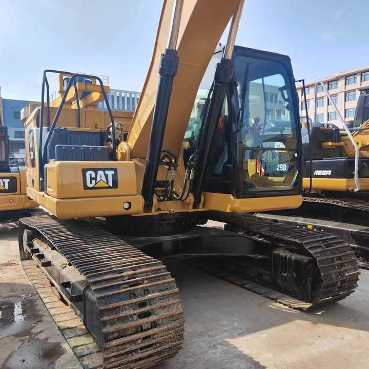 Used CAT 320GC Hydraulic Excavator Caterpillar Multi-Function Used Excavator with Hammer for Construction Project - Crawler excavator: picture 3 Used CAT 320GC Hydraulic Excavator Caterpillar Multi-Function Used Excavator with Hammer for Construction Project - Crawler excavator: picture 3