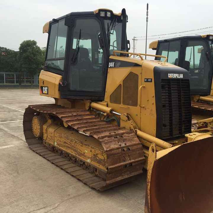 Used CATD4K bulldozers are highly maneuverable, easy to operate, durable, reliable and for sale at low prices. - Bulldozer: picture 5 Used CATD4K bulldozers are highly maneuverable, easy to operate, durable, reliable and for sale at low prices. - Bulldozer: picture 5
