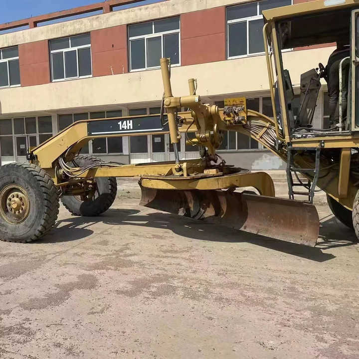 Used Caterpillar 14h Motor Grader Cat14H Very Good Quality Motor Grader Cat 14H Grader Price No Reviews yet - Grader: picture 3 Used Caterpillar 14h Motor Grader Cat14H Very Good Quality Motor Grader Cat 14H Grader Price No Reviews yet - Grader: picture 3