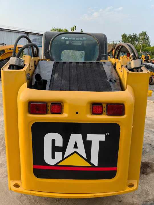 Used Caterpillar 246c Skid Steer in Stock for Sale 100% Original Caterpillar 246c 246d Skid Steer - Skid steer loader: picture 3 Used Caterpillar 246c Skid Steer in Stock for Sale 100% Original Caterpillar 246c 246d Skid Steer - Skid steer loader: picture 3
