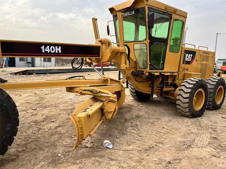 Used Caterpillar CAT 140H Land Road Motor Grader CAT140 CAT140H Used Grader Cheap Price for Sale - Grader: picture 2 Used Caterpillar CAT 140H Land Road Motor Grader CAT140 CAT140H Used Grader Cheap Price for Sale - Grader: picture 2