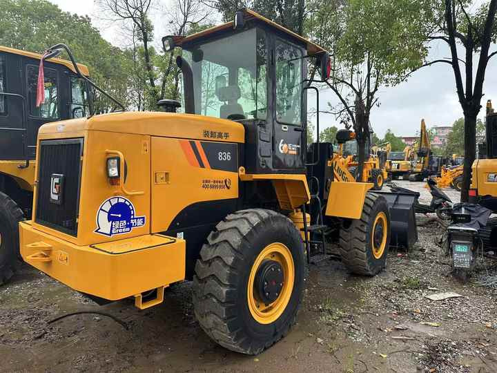 Used China Brand Liugong Clg836 Wheel Loader for Sale Clg 836 856 Wheel Loader - Wheel loader: picture 2 Used China Brand Liugong Clg836 Wheel Loader for Sale Clg 836 856 Wheel Loader - Wheel loader: picture 2