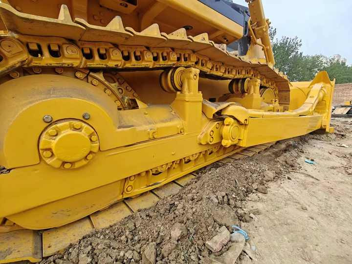 Used China Made SD22 Construction Machinery Shantui SD22 Crawler Bulldozer SD22 Earthmoving Machine Used Bulldozer - Bulldozer: picture 5 Used China Made SD22 Construction Machinery Shantui SD22 Crawler Bulldozer SD22 Earthmoving Machine Used Bulldozer - Bulldozer: picture 5