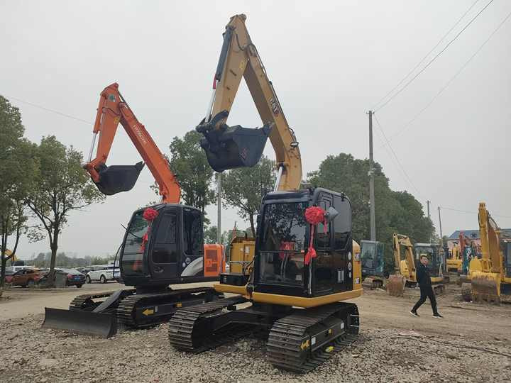 Used Digger CAT 307 Construction Machinery Construction Digger Used CAT 307 Cheap Excavator - Crawler excavator: picture 3 Used Digger CAT 307 Construction Machinery Construction Digger Used CAT 307 Cheap Excavator - Crawler excavator: picture 3
