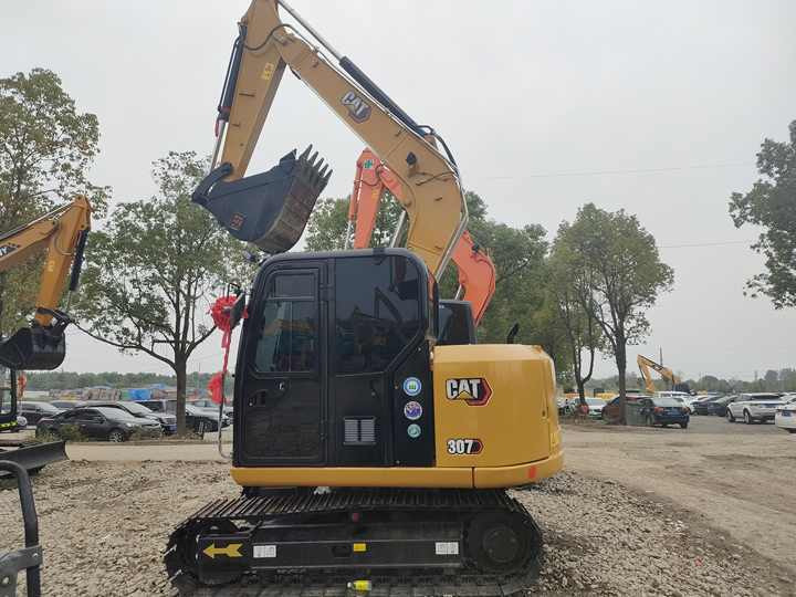 Used Digger CAT 307 Construction Machinery Construction Digger Used CAT 307 Cheap Excavator - Crawler excavator: picture 4 Used Digger CAT 307 Construction Machinery Construction Digger Used CAT 307 Cheap Excavator - Crawler excavator: picture 4
