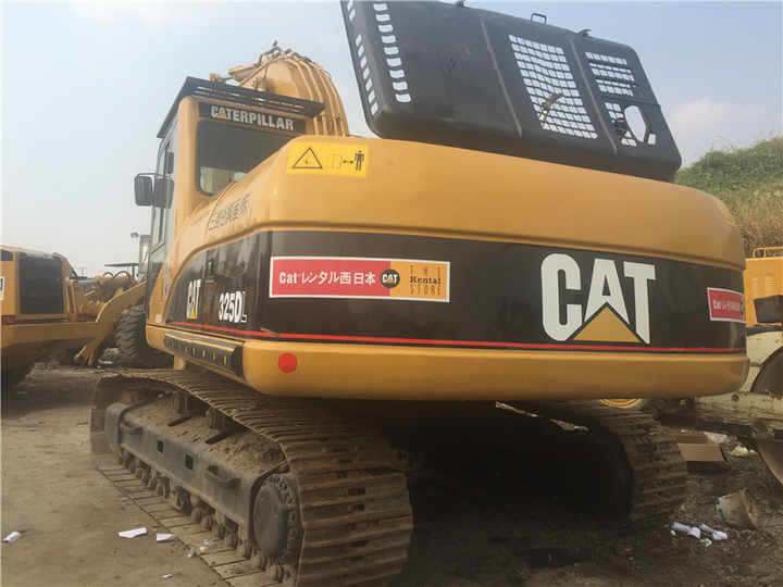 Used Excavator Machine CAT 325DL Construction Good Efficient Used Machinery Caterpillar Used CAT 325DL Excavators - Crawler excavator: picture 3 Used Excavator Machine CAT 325DL Construction Good Efficient Used Machinery Caterpillar Used CAT 325DL Excavators - Crawler excavator: picture 3
