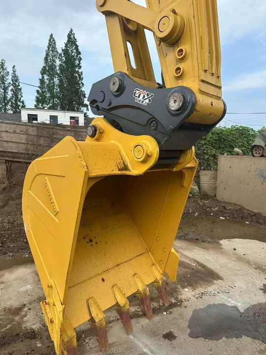 Used Good Quality Japan Original PC210-8 in Good Condition PC210-8 Komatsu - Crawler excavator: picture 3 Used Good Quality Japan Original PC210-8 in Good Condition PC210-8 Komatsu - Crawler excavator: picture 3