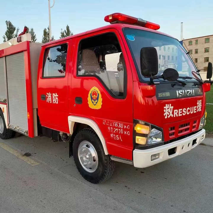 Used Heavy Construction Equipment Rescue Vehicle Second Hand Rescue Vehicle Used Machine Hot Sale - Fire truck: picture 1 Used Heavy Construction Equipment Rescue Vehicle Second Hand Rescue Vehicle Used Machine Hot Sale - Fire truck: picture 1