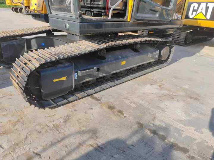 Used Hyundai210-9 21T Second Hand Korea Original Large Excavator Mining Construction Excavators Hot Sale 210-9 220-9 305-9 - Crawler excavator: picture 4 Used Hyundai210-9 21T Second Hand Korea Original Large Excavator Mining Construction Excavators Hot Sale 210-9 220-9 305-9 - Crawler excavator: picture 4