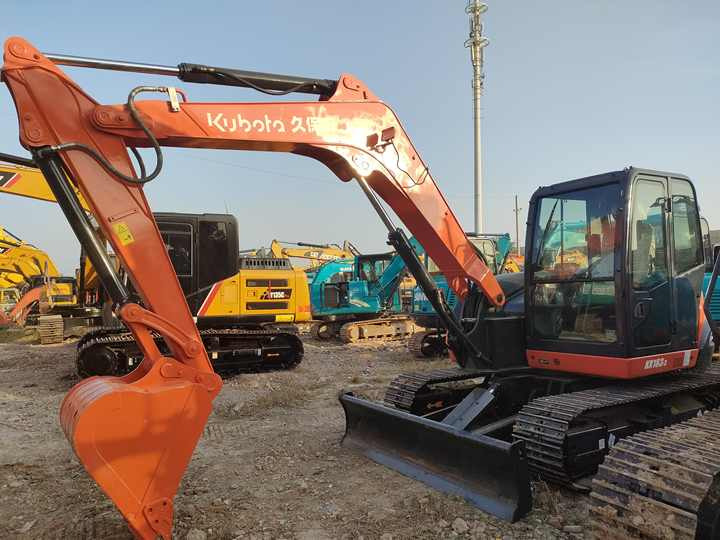 Used Japan Brand Kubota Kx183-3 Excavator for Sale 8tons Kubots Excavator Waiting for Sale Good Condition - Crawler excavator: picture 4 Used Japan Brand Kubota Kx183-3 Excavator for Sale 8tons Kubots Excavator Waiting for Sale Good Condition - Crawler excavator: picture 4