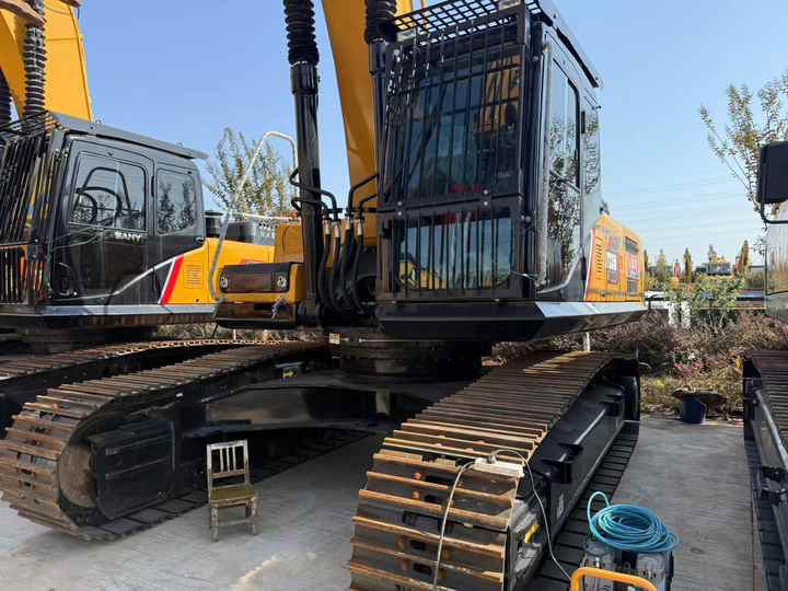 Used SANY SY235H Excavator 23Ton Crawler Excavator Second Hand Excavator Sany 215 235 245 Hydraulic Machinery - Crawler excavator: picture 5 Used SANY SY235H Excavator 23Ton Crawler Excavator Second Hand Excavator Sany 215 235 245 Hydraulic Machinery - Crawler excavator: picture 5
