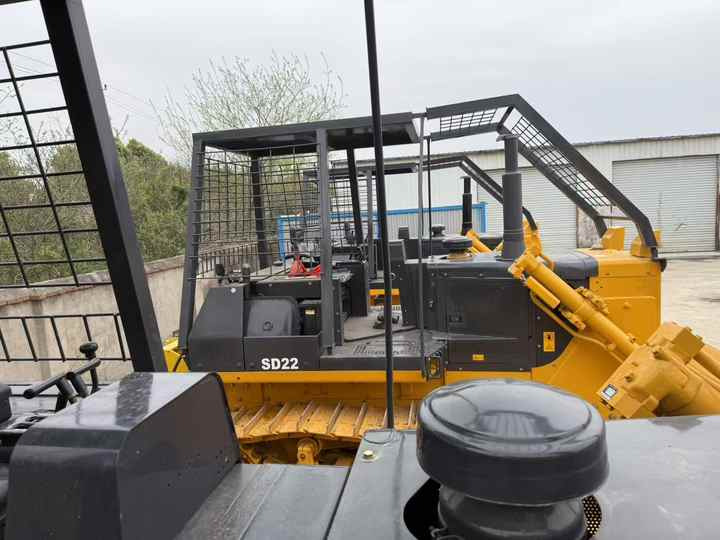 Used Shantui SD22 New Model Bulldozer Second Hand Machine Popular Brand Shantui Hydraulic Machinery - Bulldozer: picture 2 Used Shantui SD22 New Model Bulldozer Second Hand Machine Popular Brand Shantui Hydraulic Machinery - Bulldozer: picture 2