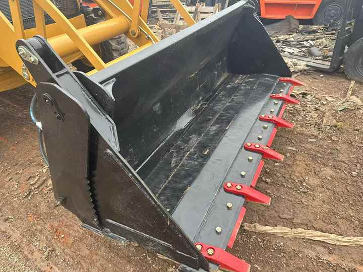 Used Wheel Loader CAT420F Caterpillar 420F Mini Construction Machinery Mini Wheel Skid Steer Loader in Stock - Backhoe loader: picture 5 Used Wheel Loader CAT420F Caterpillar 420F Mini Construction Machinery Mini Wheel Skid Steer Loader in Stock - Backhoe loader: picture 5