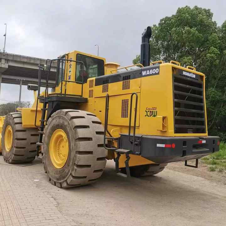 Used Wheel Loader Komatsu WA600-3 Good Working Condition High Quality Nice Price Original Japan Machine - Wheel loader: picture 3 Used Wheel Loader Komatsu WA600-3 Good Working Condition High Quality Nice Price Original Japan Machine - Wheel loader: picture 3