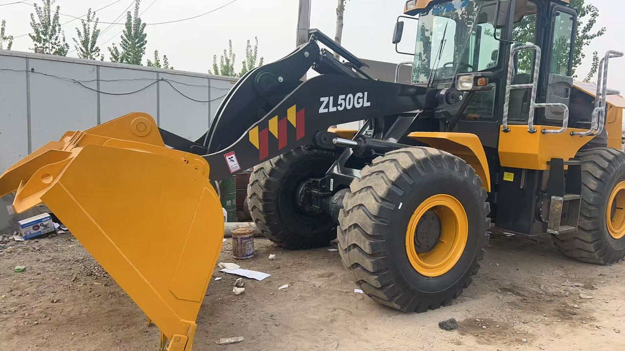 XCMG ZL50GN in stock for sale at low price - Wheel loader: picture 2 XCMG ZL50GN in stock for sale at low price - Wheel loader: picture 2