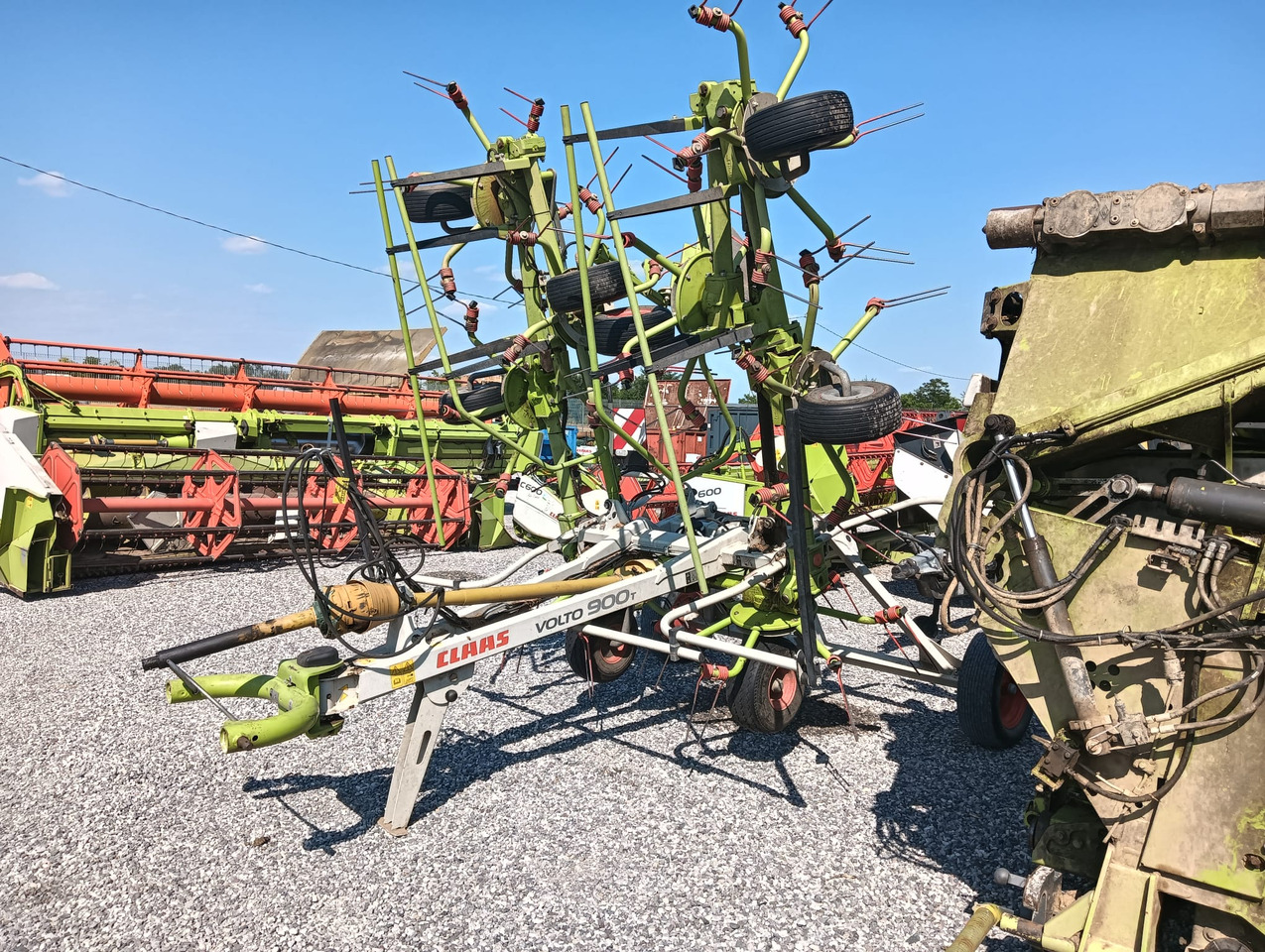 CLAAS VOLTO 900 T - Tedder/ Rake: picture 5 CLAAS VOLTO 900 T - Tedder/ Rake: picture 5