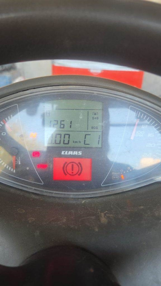 Claas Arion 630 CIS - Farm tractor: picture 2 Claas Arion 630 CIS - Farm tractor: picture 2