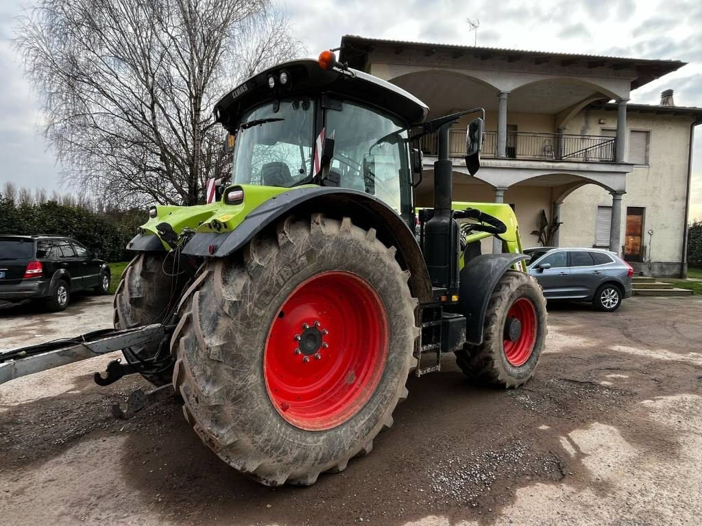 Claas Arion 650 Cmatic - Farm tractor: picture 3 Claas Arion 650 Cmatic - Farm tractor: picture 3
