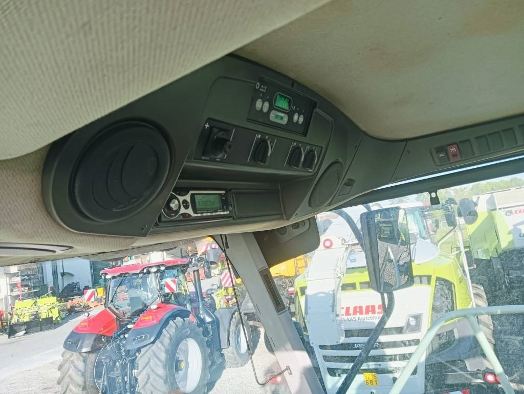 Forage harvester Claas Jaguar 960: picture 14